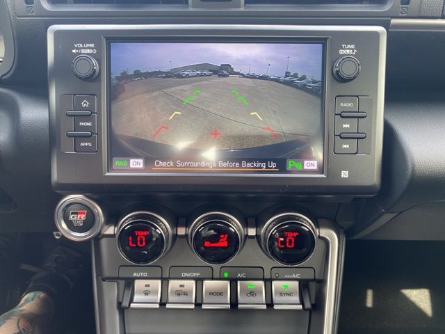 2025 Toyota GR86 Premium photo