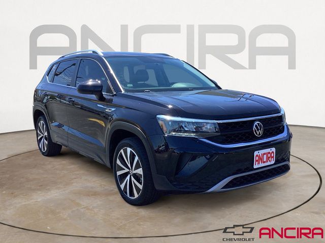 Used Car 2022 Volkswagen Taos  1.5t Se For Sale Under $20,000 In San Antonio, Texas