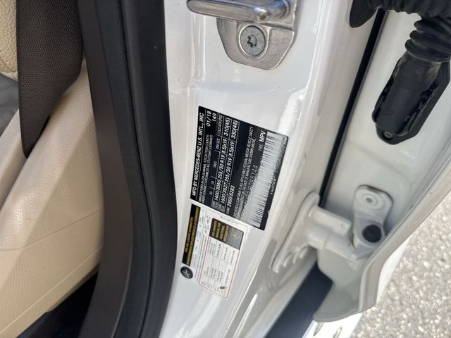 Used 2018 White Mercedes-Benz GLE 350 image 37