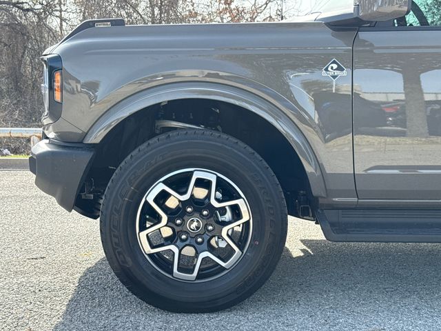 New 2026 Gray Ford Outer Banks image 5