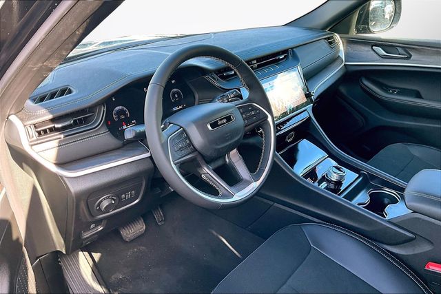 New 2026 Jeep Grand Cherokee Altitude For Sale in Gloucester, MA