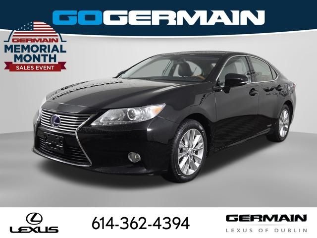 2013 Lexus ES 350 300h's photo