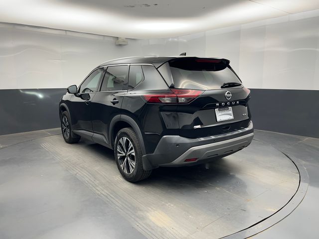2021 Super Black Nissan Rogue SV FWD SUV