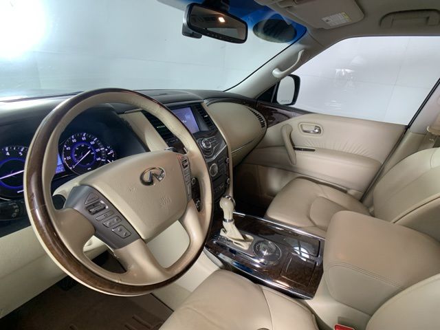 2016 INFINITI QX80 5.6L V8 32