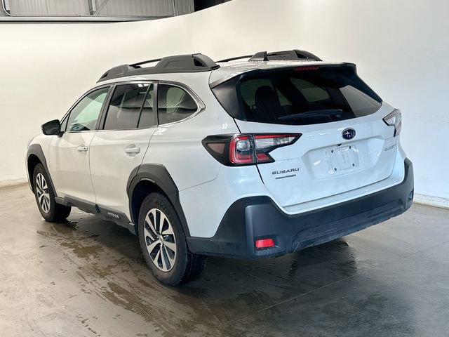 2024 Subaru Outback Premium White at Phil Fitts Ford