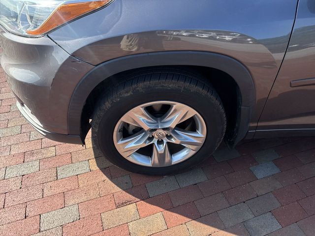 Used 2015 Toyota Highlander SUV