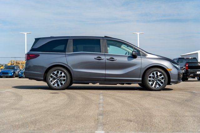 2025 Honda Odyssey EX-L 8