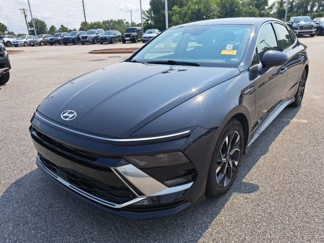 Used 2025 Hyundai Sonata Sedan