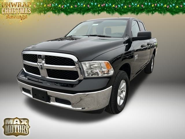 2024 Ram 1500 Classic SLT 3