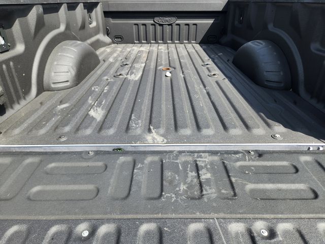 2022 Iconic Silver Metallic Ford F-350SD Lariat 4X4 Truck