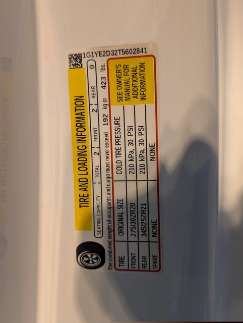 New 2026 White Chevrolet Z06 image 19