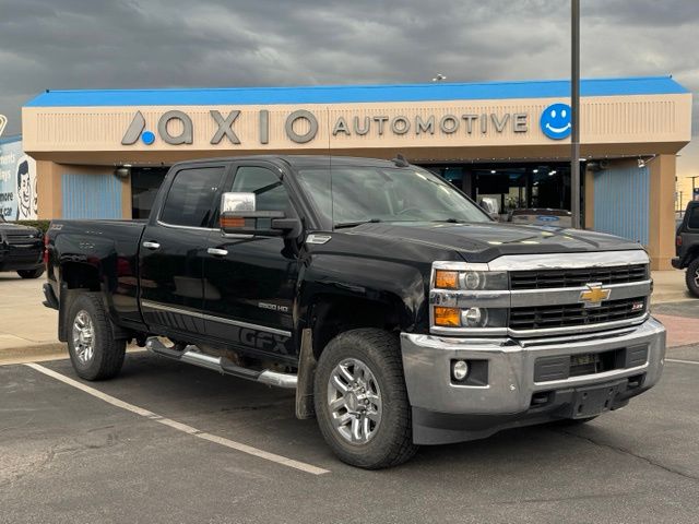 Black 2015 Chevrolet Silverado 2500HD Pickup Truck Four-Wheel Drive 6-Speed Automatic Overdrive
