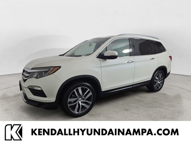 White 2017 Honda Pilot Touring SUV / Crossover Front-Wheel Drive 9-Speed Automatic