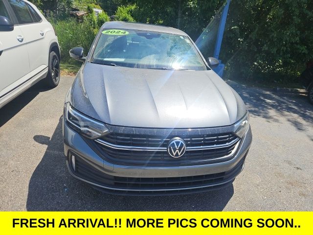 2024 Volkswagen Jetta 1.5T Sport SULEV's photo