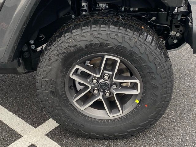 new 2026 Jeep Gladiator car, priced at $46,660