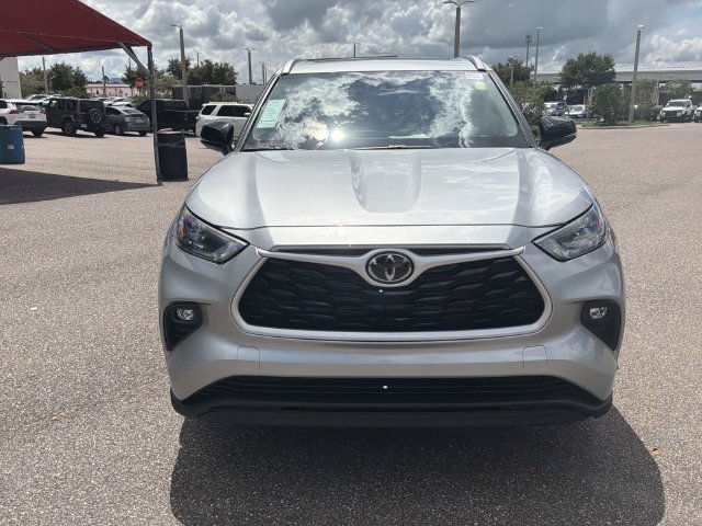 Used 2025 Toyota Highlander Hybrid SUV