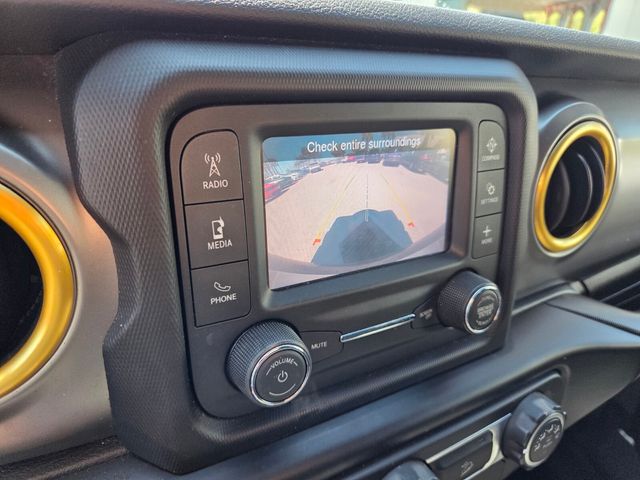 Certified Used 2020 Gray Jeep Unlimited Sport S image 33