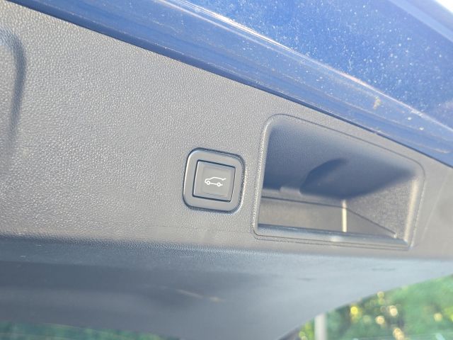2022 GMC Terrain SLT:B02379A2A