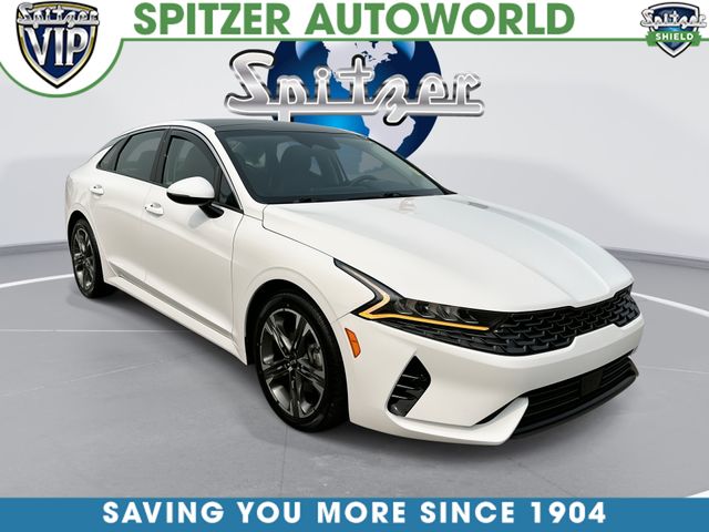 Glacial White Pearl 2021 Kia K5 Sedan Front-Wheel Drive 8-Speed Automatic