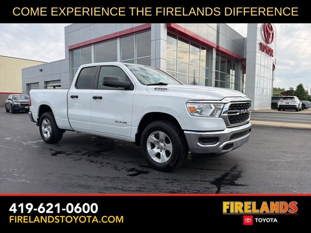Bright White Clearcoat 2023 RAM 1500 Pickup Truck Four-Wheel Drive 8-Speed Automatic