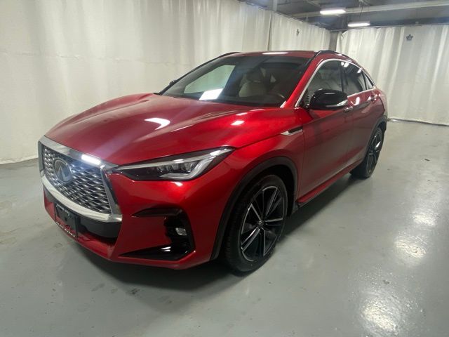 2022 INFINITI QX55 Essential AWD
