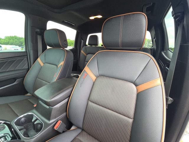 2024 GMC Canyon AT4:C02670