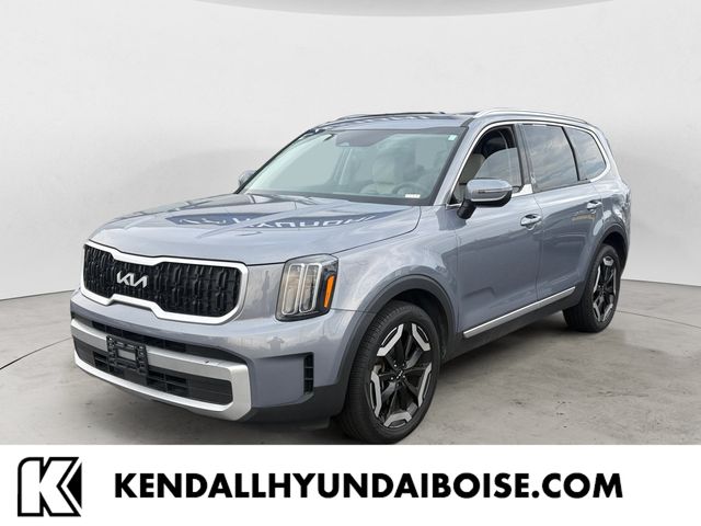 Silver 2024 Kia Telluride SUV / Crossover Front-Wheel Drive 8-Speed Automatic