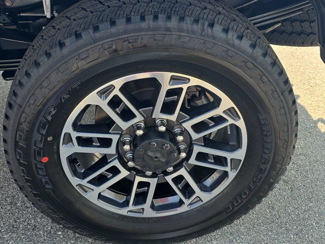 New 2026 Star White Metallic Tri-Coat Ford F-350® Platinum® image 34