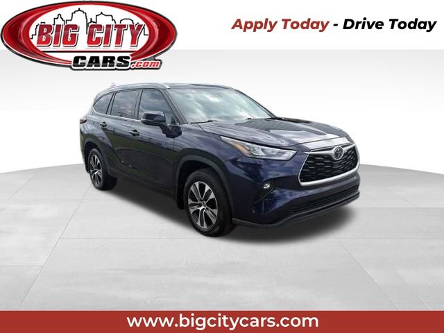 Blueprint 2020 Toyota Highlander XLE AWD SUV / Crossover All-Wheel Drive 8-Speed Automatic