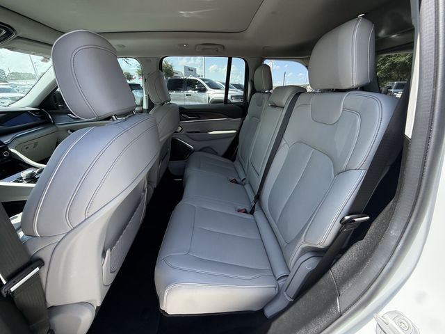 2022 Jeep Grand Cherokee Overland 4xe White at Central Houston Nissan