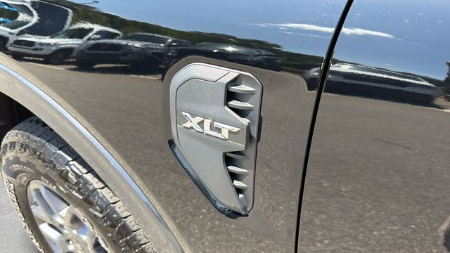 Used 2024 Black Ford XLT image 42