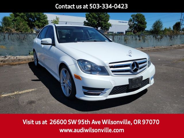 Diamond White 2013 Mercedes-Benz C-Class Sedan  7-Speed Automatic