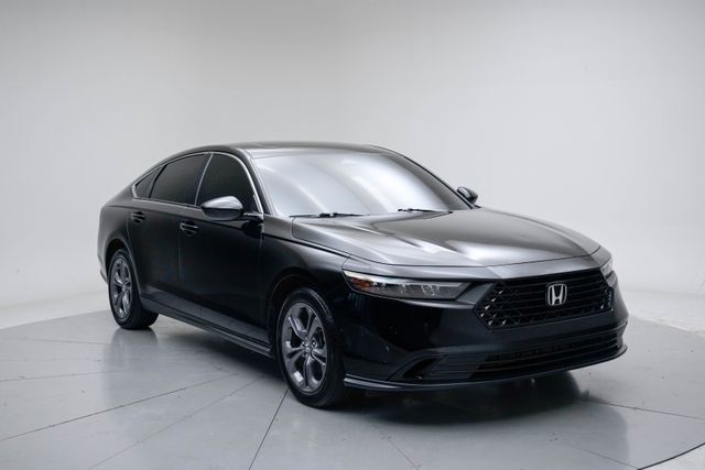 Black 2023 Honda Accord Sedan Front-Wheel Drive Continuously Variable Transmission