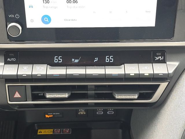 2025 Toyota Camry LE:45680A