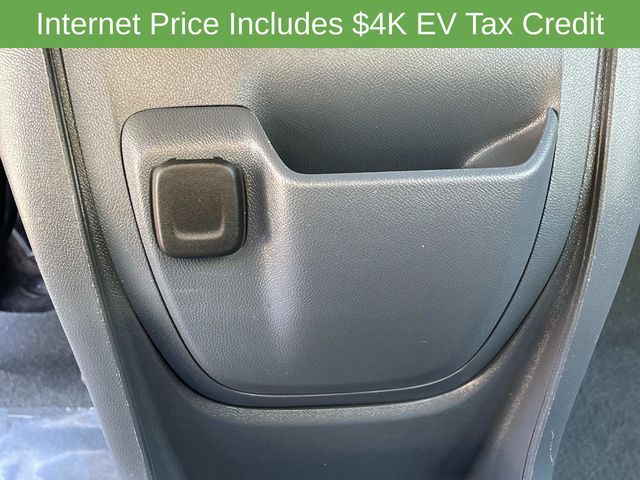 2021 Chevrolet Bolt EV LT 24