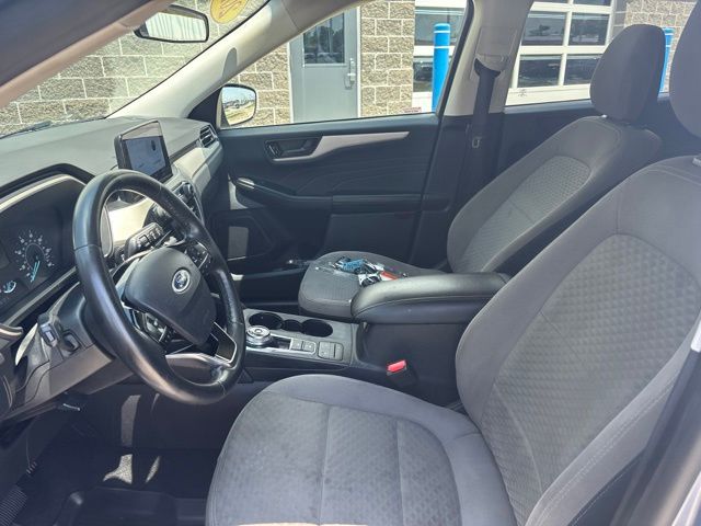 Certified Used 2022 Blue Ford SE image 13