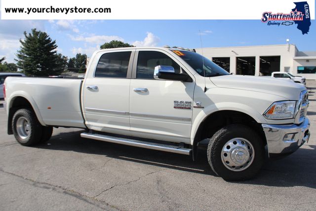 2017 RAM 3500 Laramie Crew Cab LB DRW 4WD