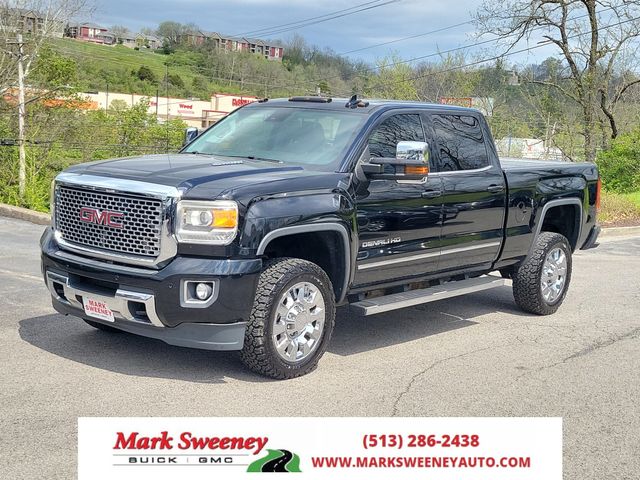 Onyx Black 2016 GMC Sierra 2500HD Denali Crew Cab SB 4WD Pickup Truck Four-Wheel Drive 6-Speed Automatic