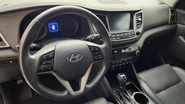 2017 Hyundai Tucson SE Plus Black at Martin Chrysler Dodge Jeep Ram