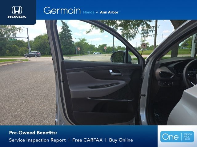 Used 2020 Shimmering Silver Pearl Hyundai SEL image 16