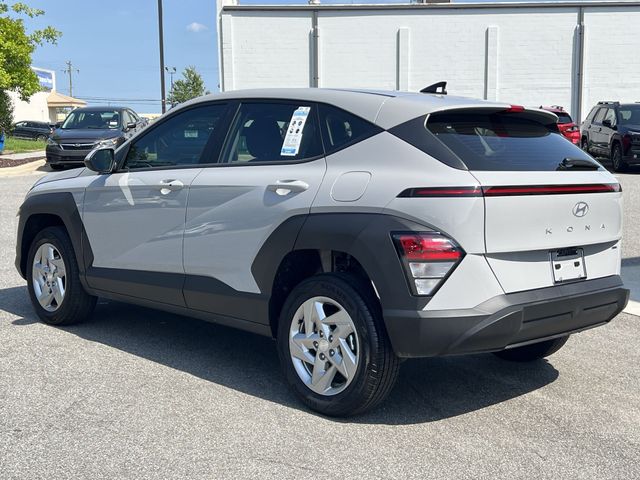 Used 2026 Gray Hyundai SE image 17