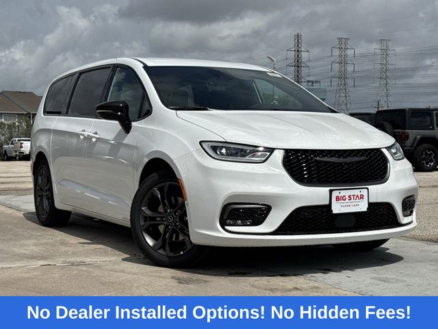 2026 Chrysler Pacifica Select White at Bayway Chrysler Dodge Jeep Ram