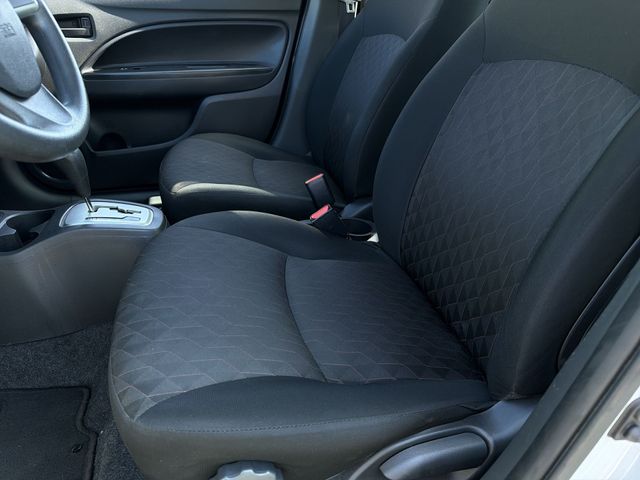Used 2024  Mitsubishi ES image 19