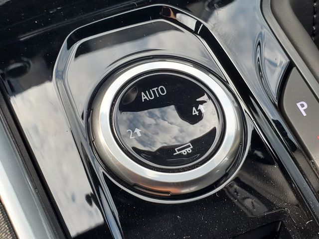 2026 Chevrolet Colorado Crew Cab 4WD Pickup for sale #T1299694 - photo 17