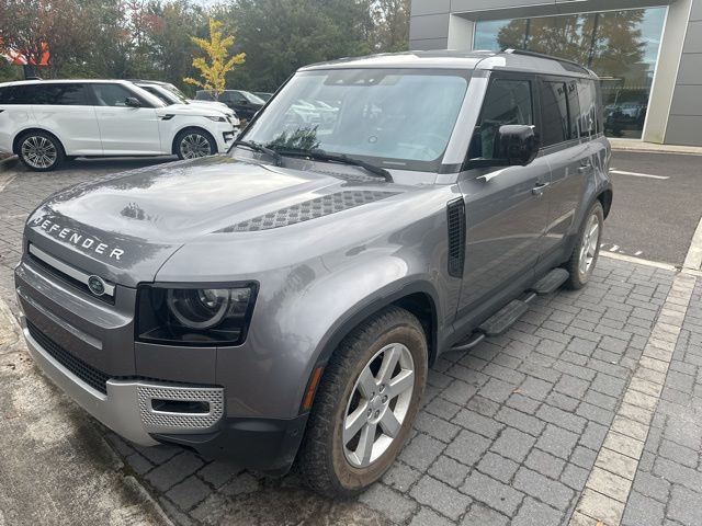 /2022 Land-Rover Defender