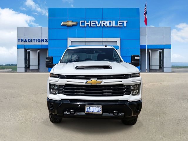 2024 Chevrolet Silverado 2500HD Custom - 3