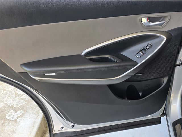 Used 2017 Hyundai Santa Fe SUV