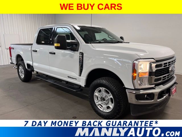 2025 Ford F-250 Super Duty XLT Crew Cab 4WD