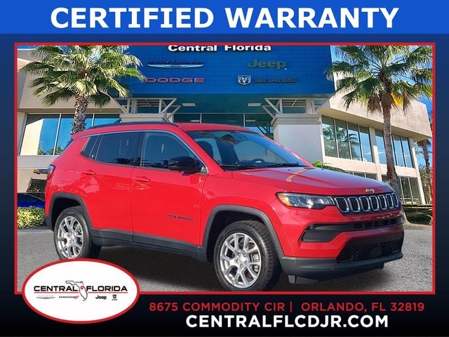 Redline Pearlcoat 2023 Jeep Compass Latitude Lux 4WD SUV / Crossover Four-Wheel Drive 8-Speed Automatic