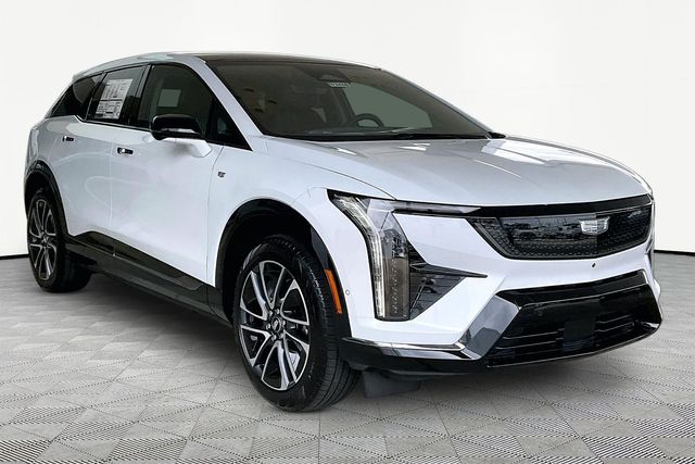 White 2027 Cadillac OPTIQ SUV / Crossover Rear-Wheel Drive 1-Speed Automatic